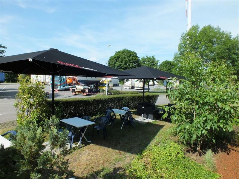 Highway Hotel Herbolzheim Exteriör bild